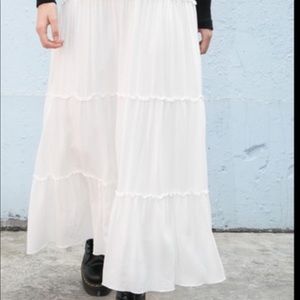 Brandy Melville Izzy Skirt